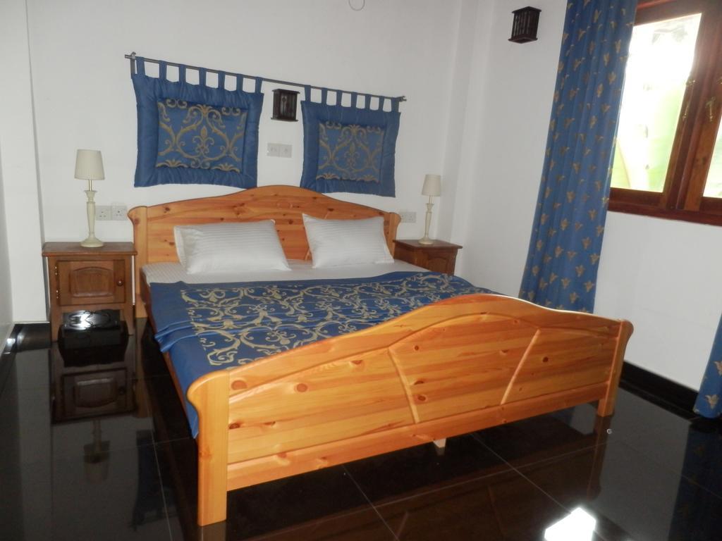 Ronny Cottage Негомбо Номер фото