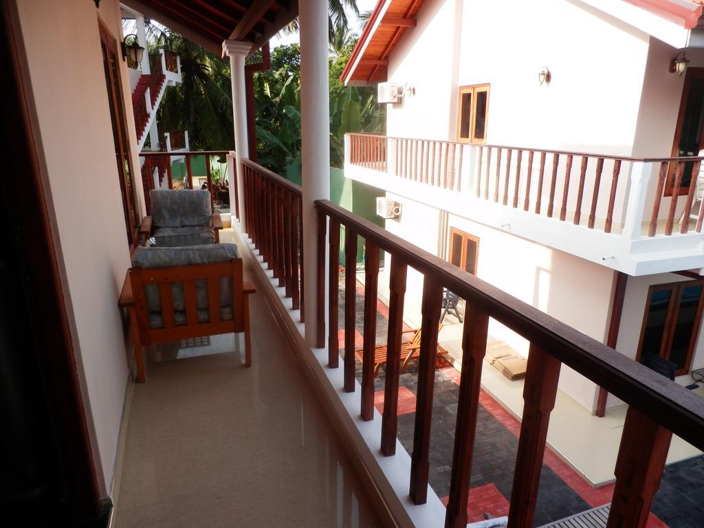 Ronny Cottage Негомбо Номер фото